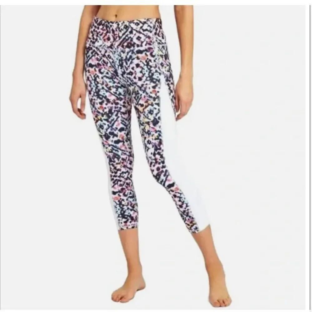 Athleta Chaturanga Watercolor High Rise Cropped Leggings sz XS EUC